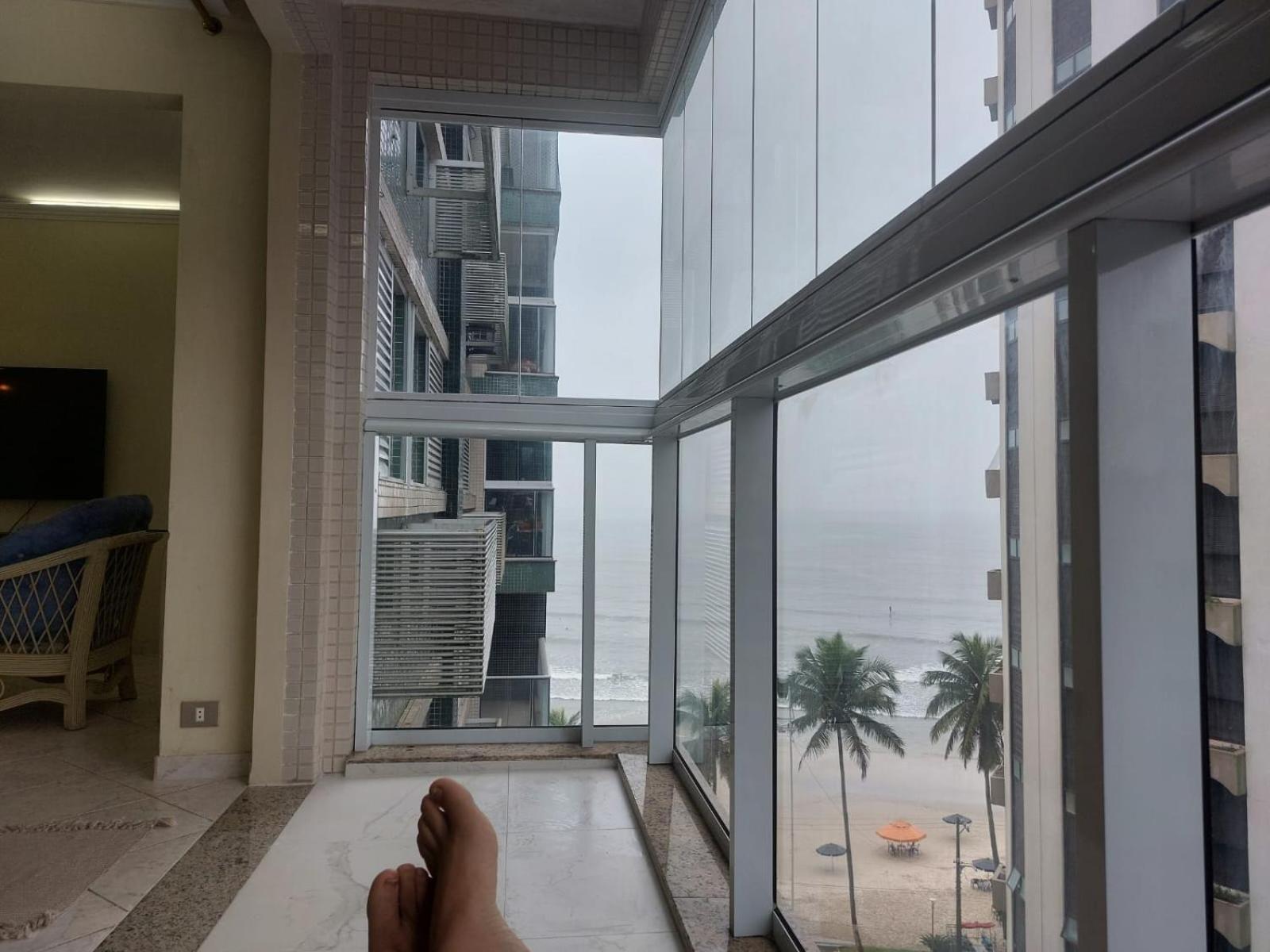 Apartamento Com Vista Mar Guaruja Luaran gambar